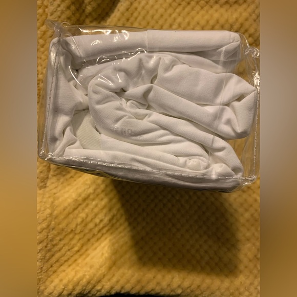 TAILORED BEDSKIRT.  New!  White . Fresh ideas. Queen Size. 14” drop. - Picture 5 of 6